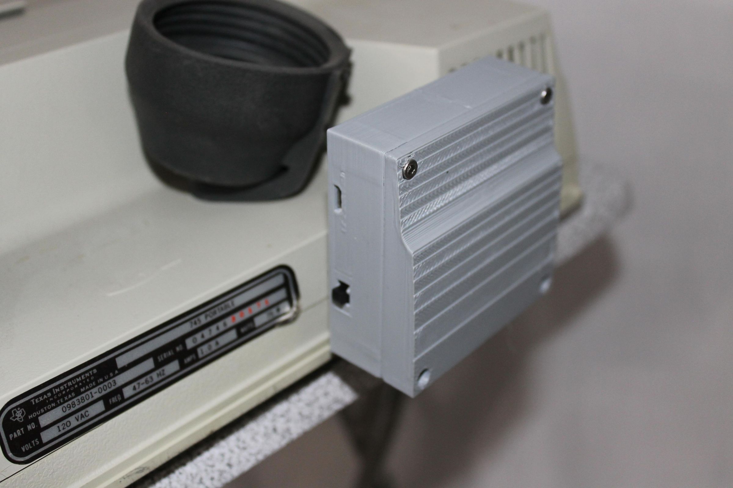Termi2 a Typewriter That Answers Your Questions 8 Steps (with