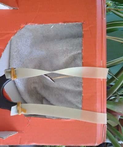Simple, Easy Slingshot Catch Box