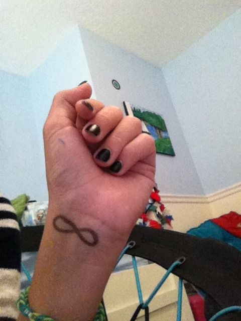 How to Make a Temporary Tattoo.EASY!!