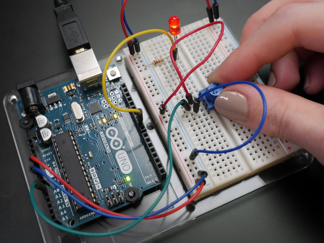 Arduino Class: Input/Output : 5 Steps - Instructables