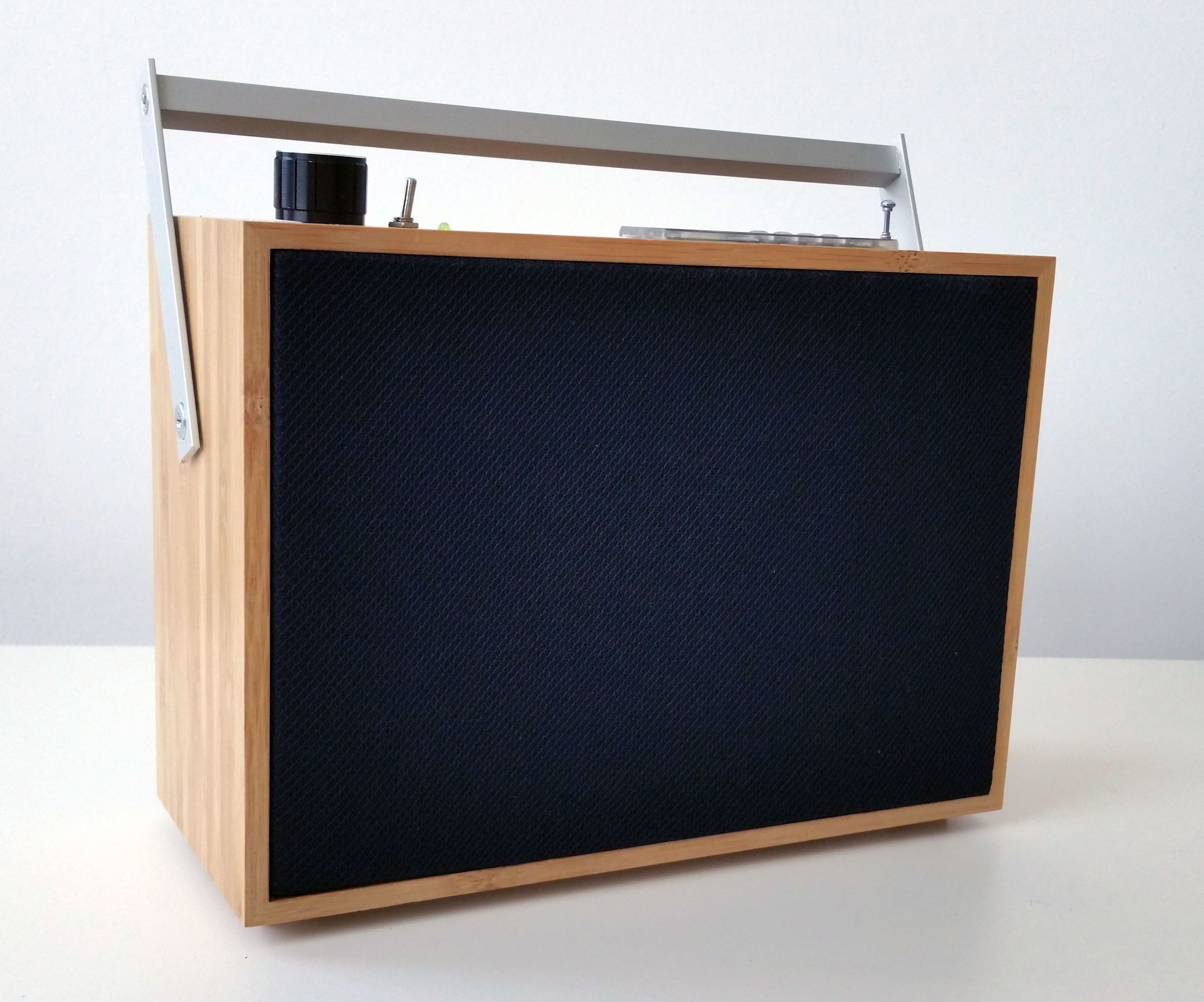 Reclaimed Bamboo Box Bluetooth Speaker 