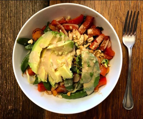 Cashew-Ginger Asian Noodle Bowl