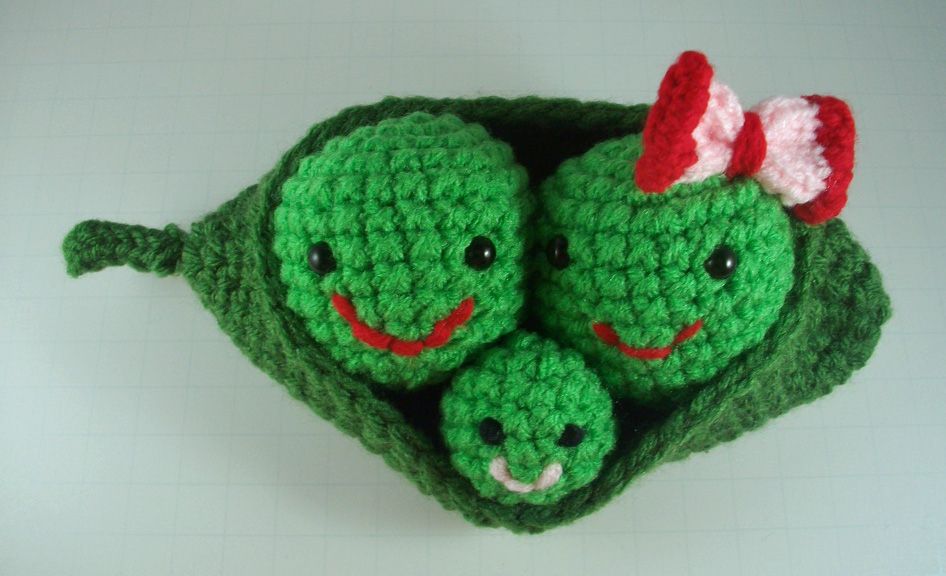 Crochet Amigurumi Three Peas in a Pod