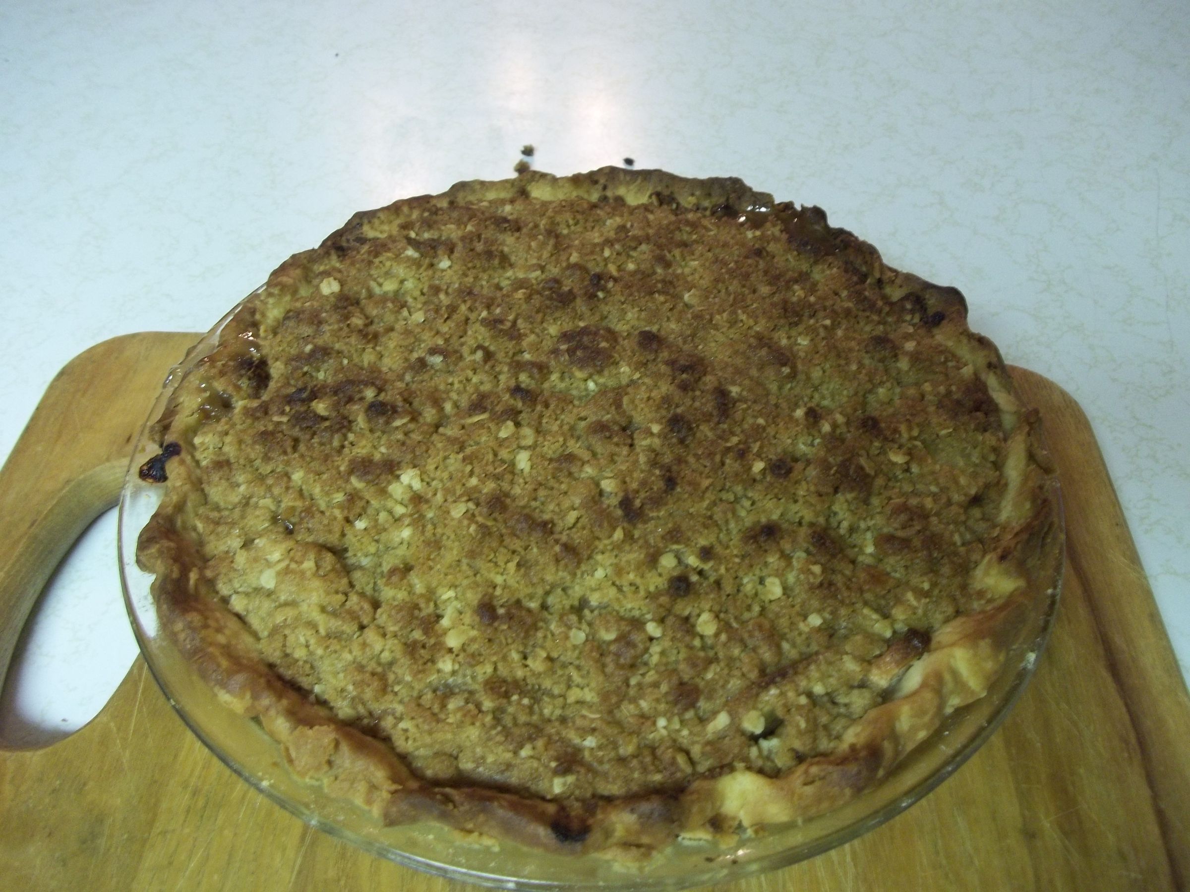 Tasty Crumb Top Apple Pie