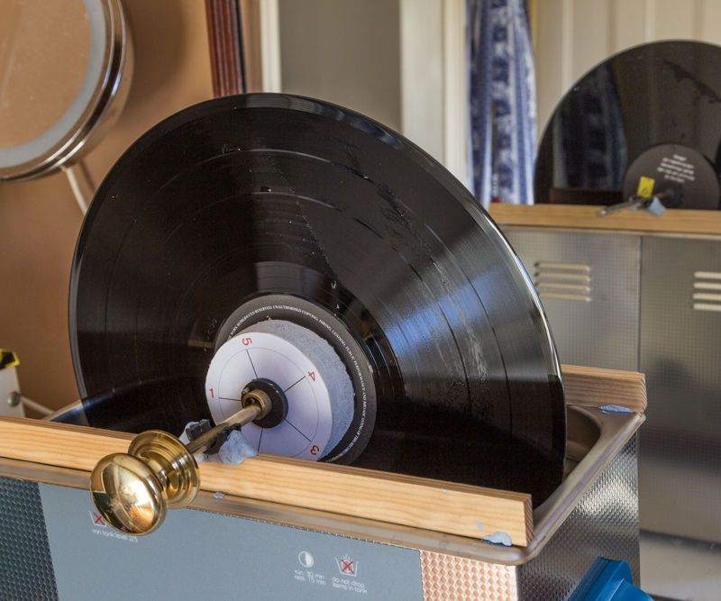Vinyl Record Cleaning With an Ultrasonic Cleaner