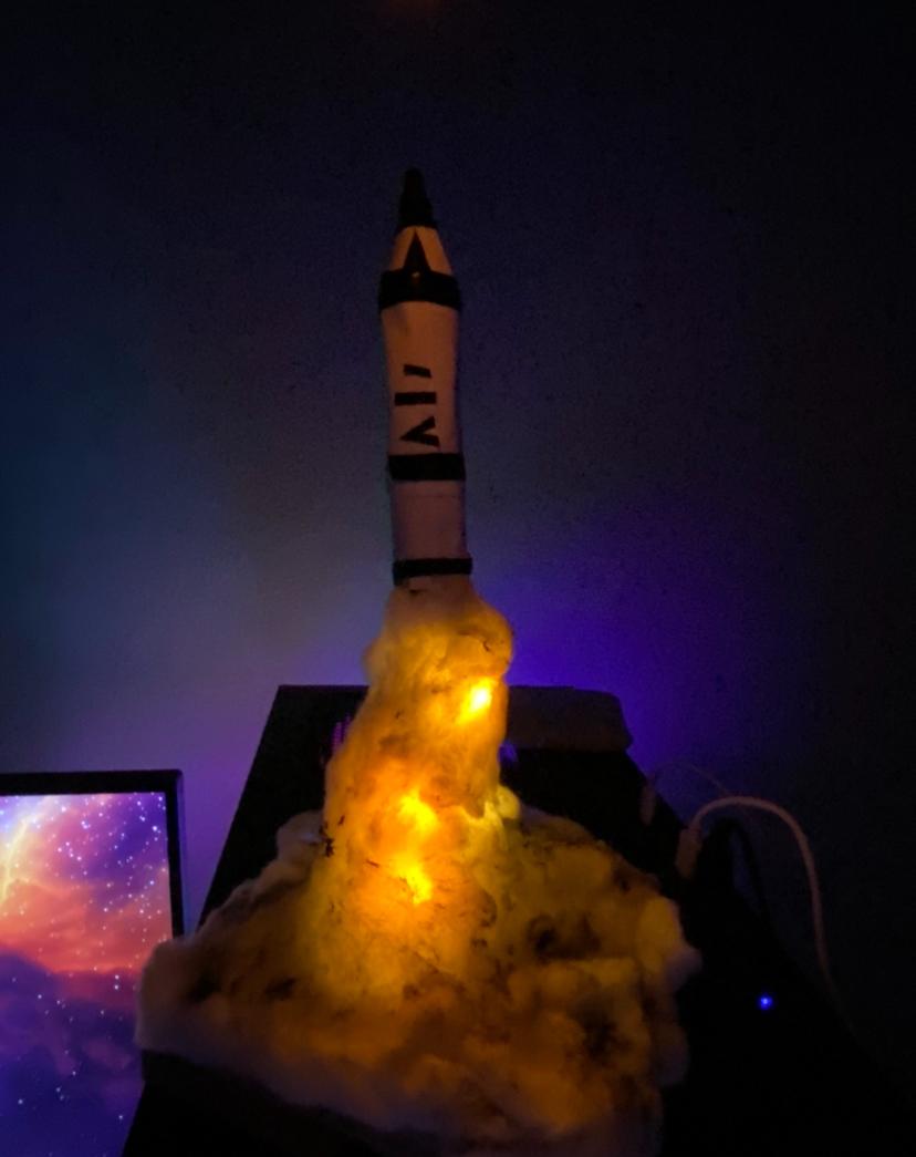 LED Launch Rocket: a Glowing Liftoff Diorama From Everyday Materials