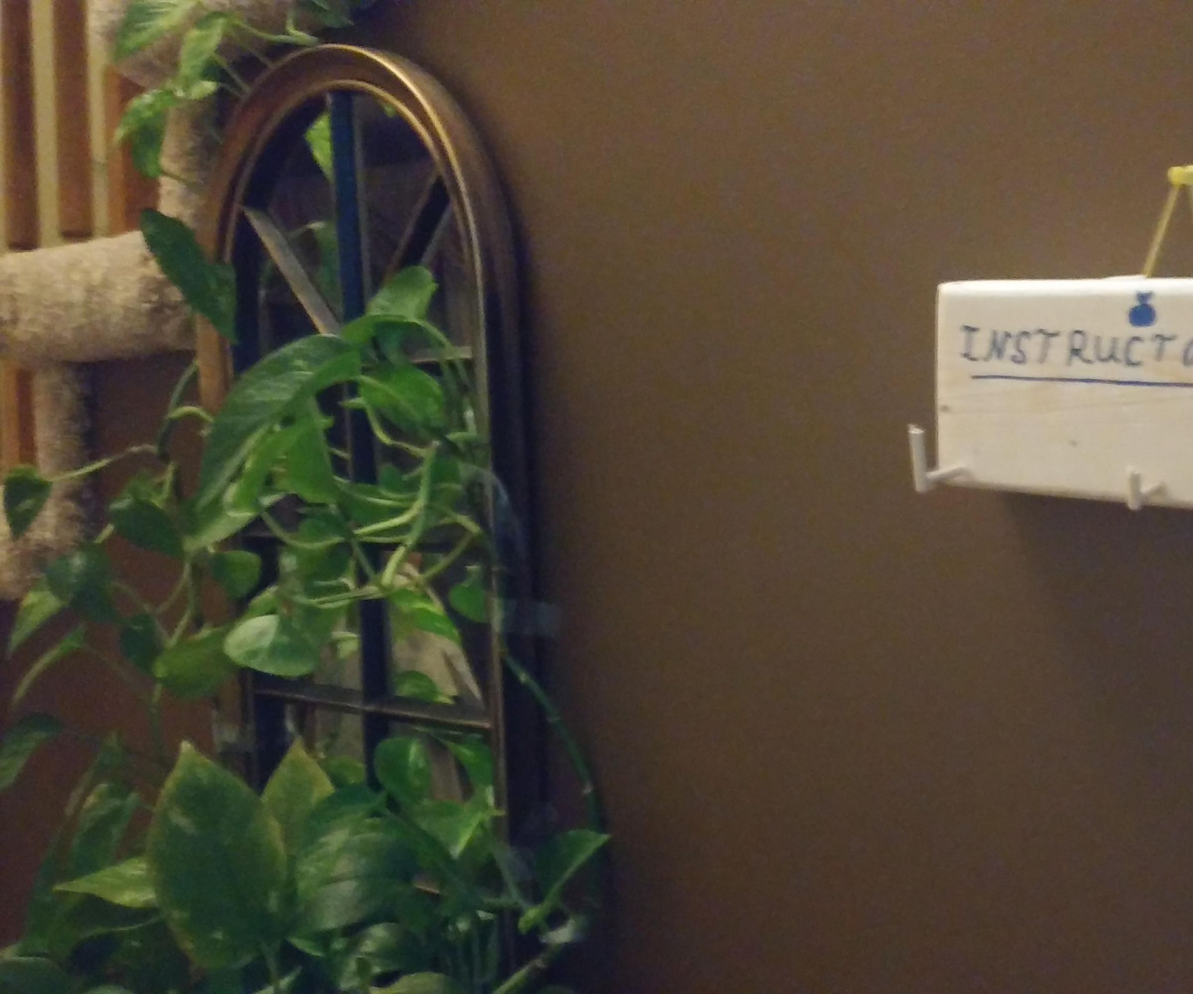 The Key Hanger in Honor of Instructables