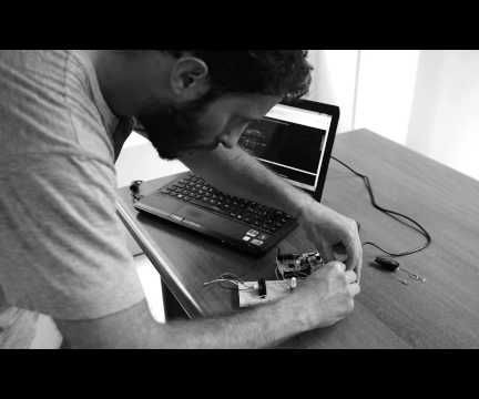 Multithreaded Blinking Theremin 