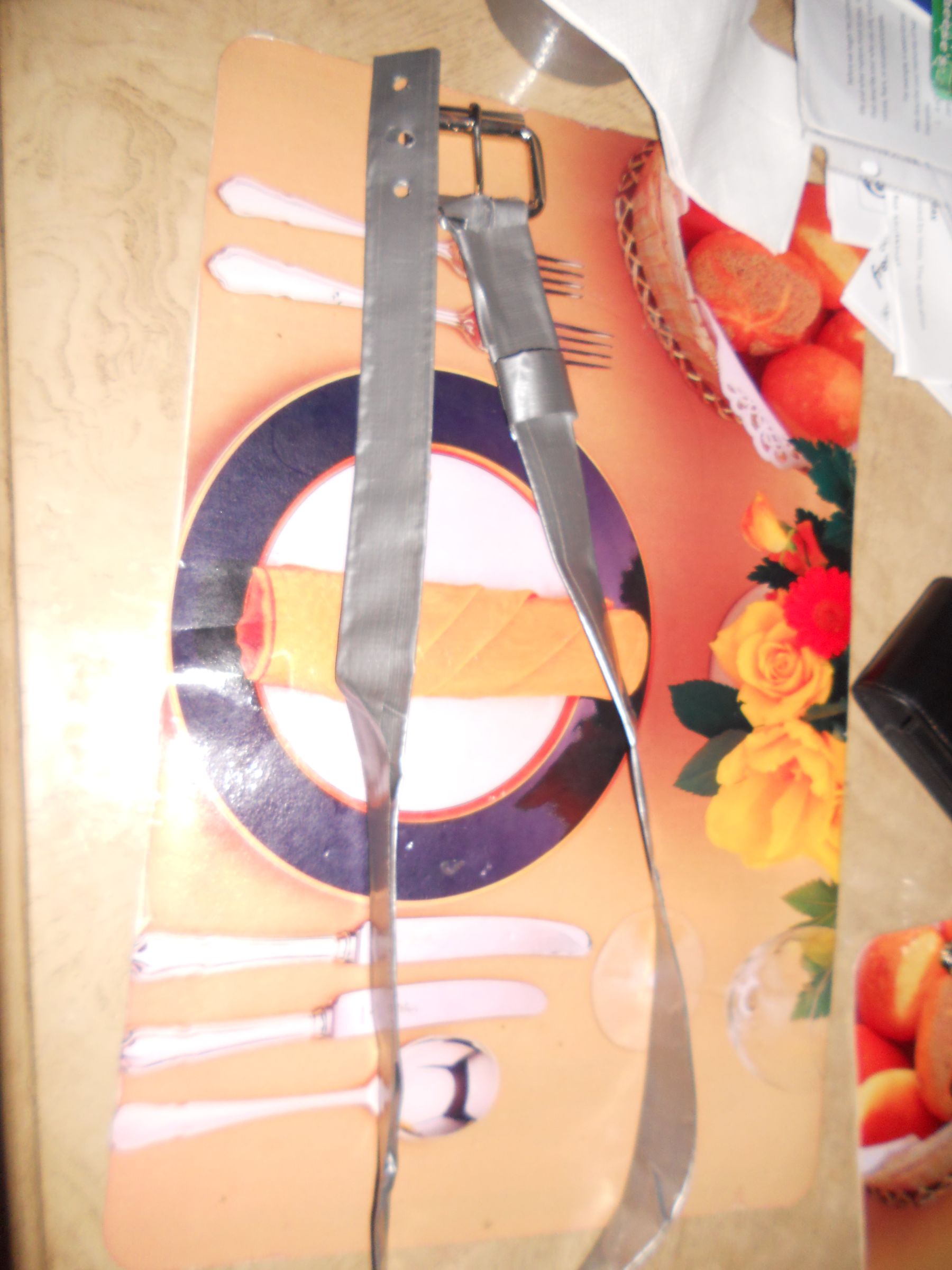 How to Make a Belt With Duct Tape