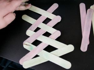 Cobra Weave Exploding Stick Bomb : 7 Steps (with Pictures) - Instructables