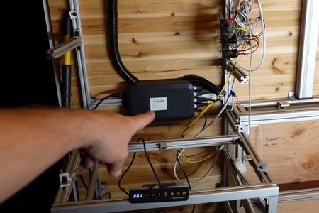 Wiring the Actuators to a Control Box