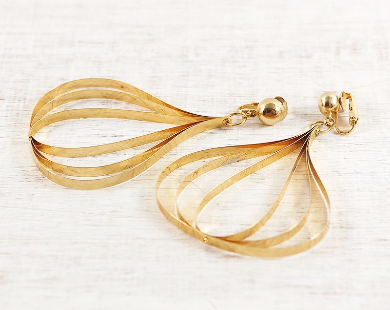 How to Start Your Own Jewelry Making Business