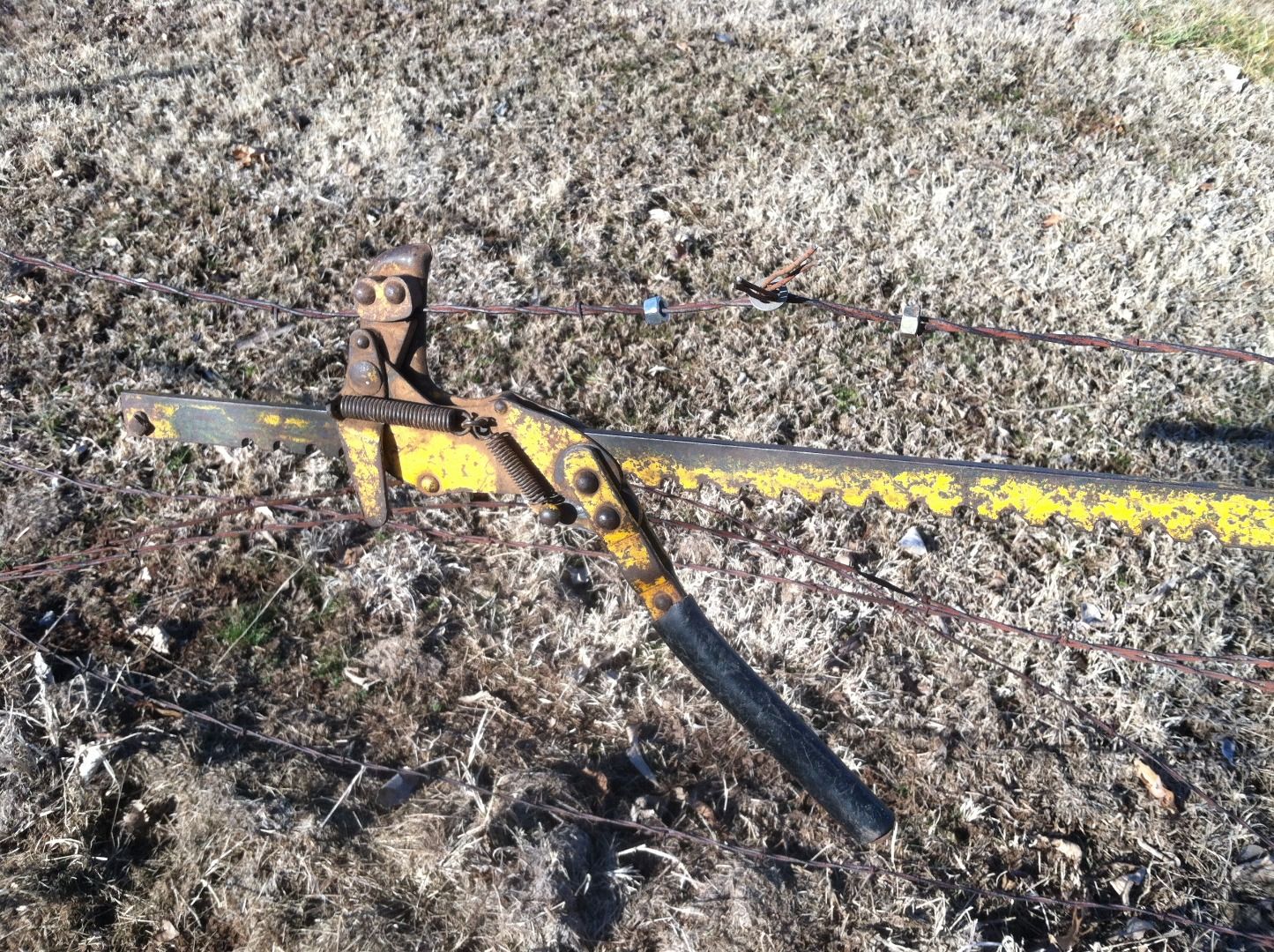 SPLICING BARBED WIRE SAFELY 5 Steps Instructables