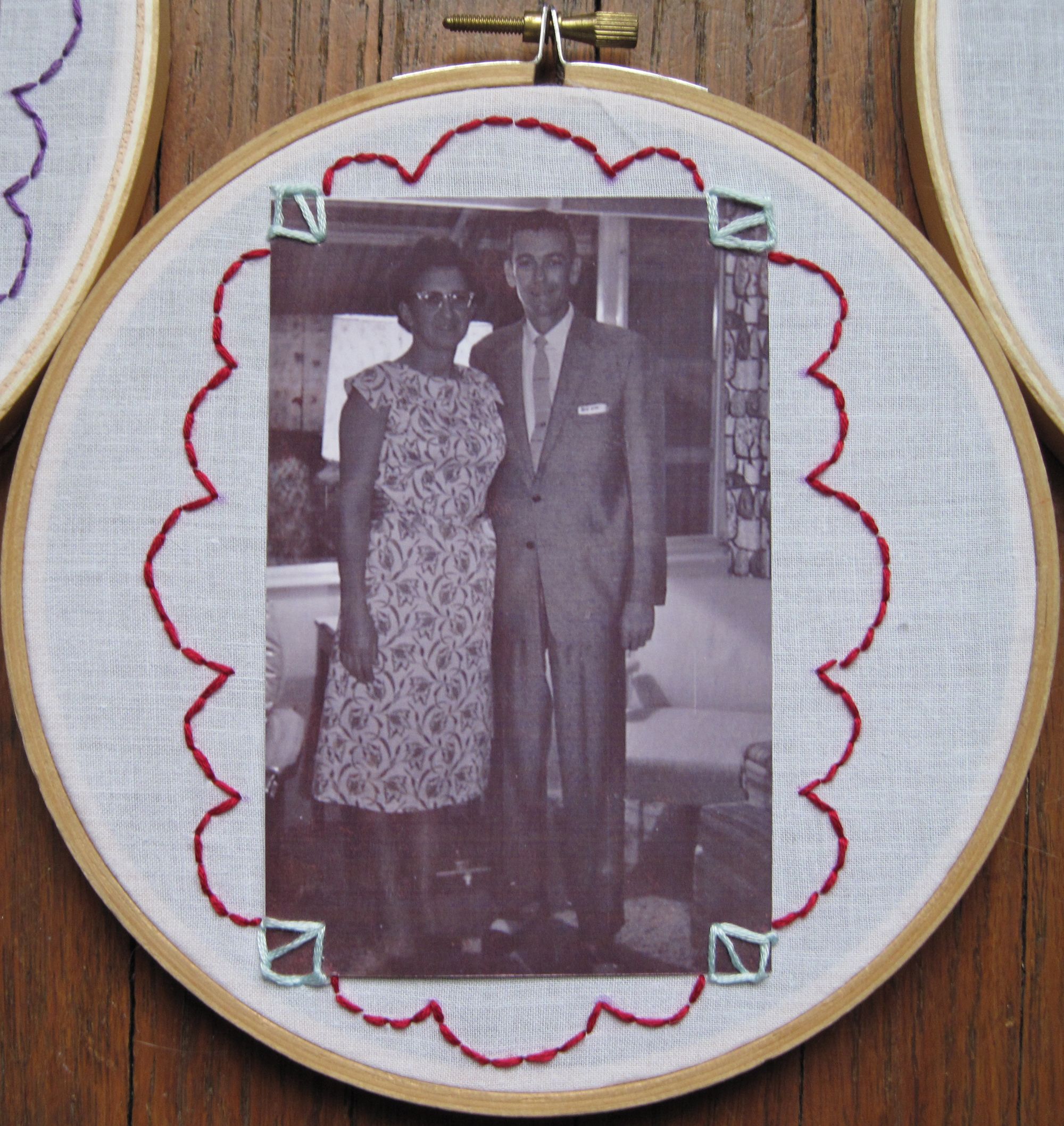 Embroidery Hoop Picture Frame! 6 Steps (with Pictures) Instructables