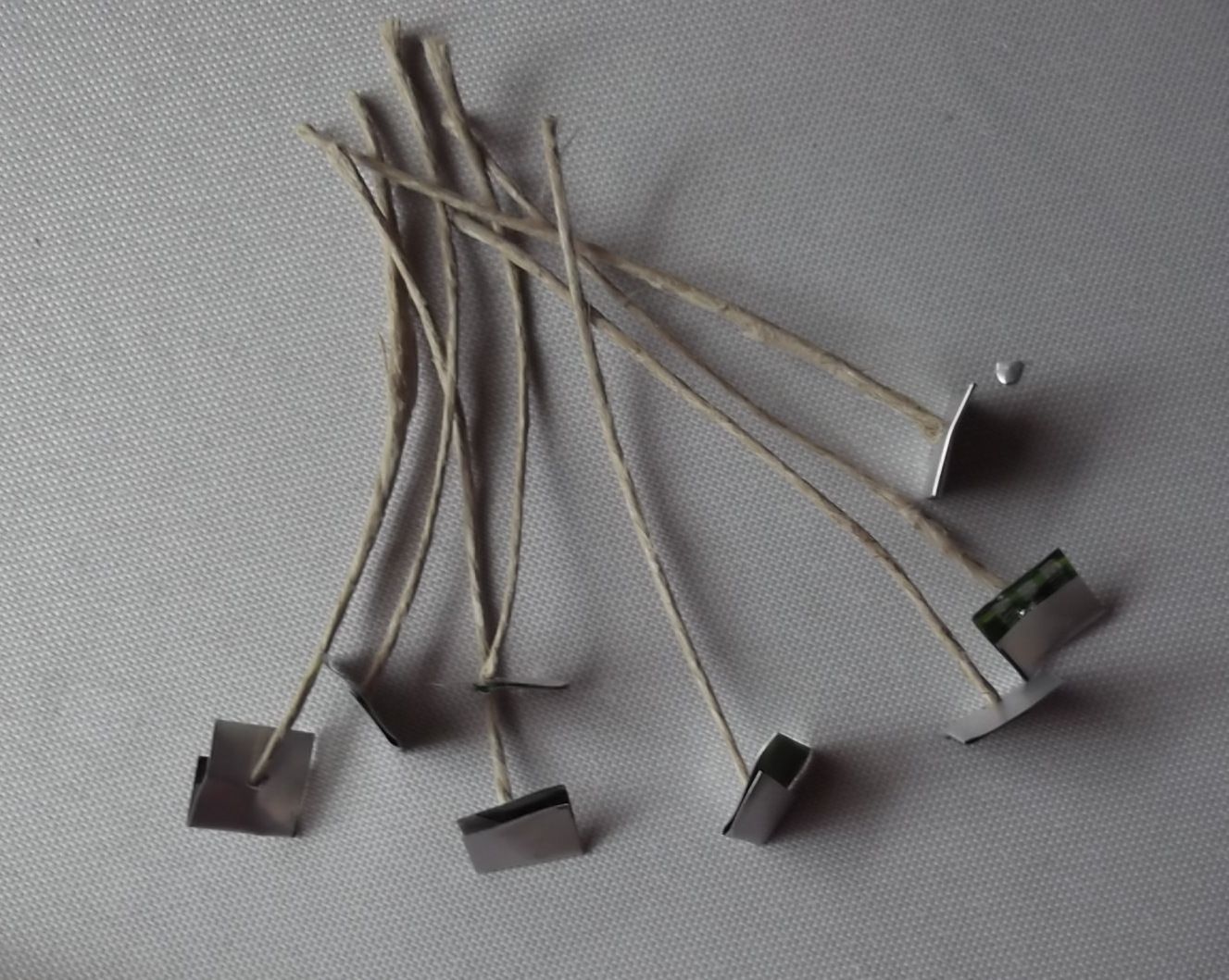 Waxed Hemp Wicks With Holders