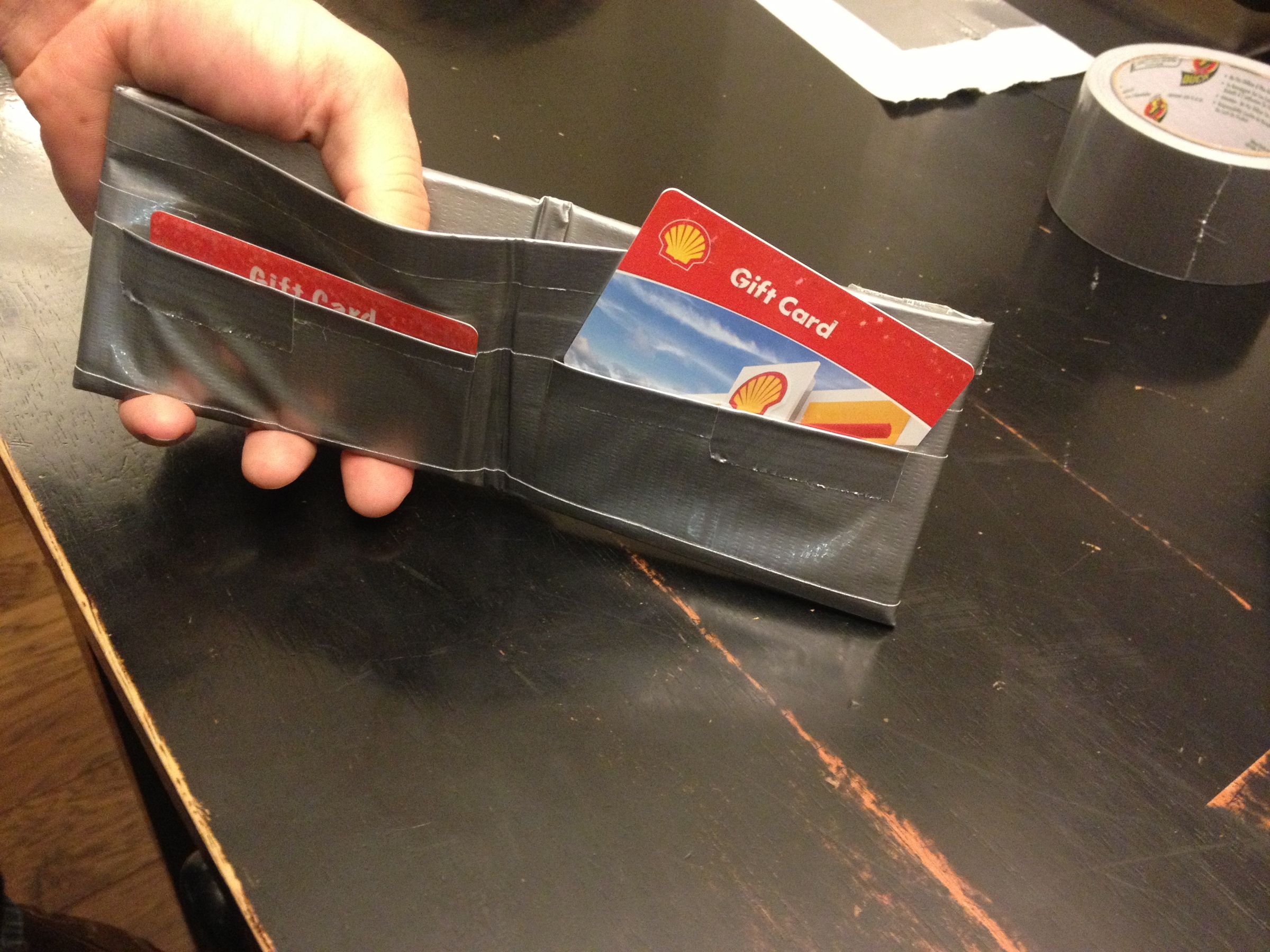 10 Simple Steps for Making a Duct Tape Wallet