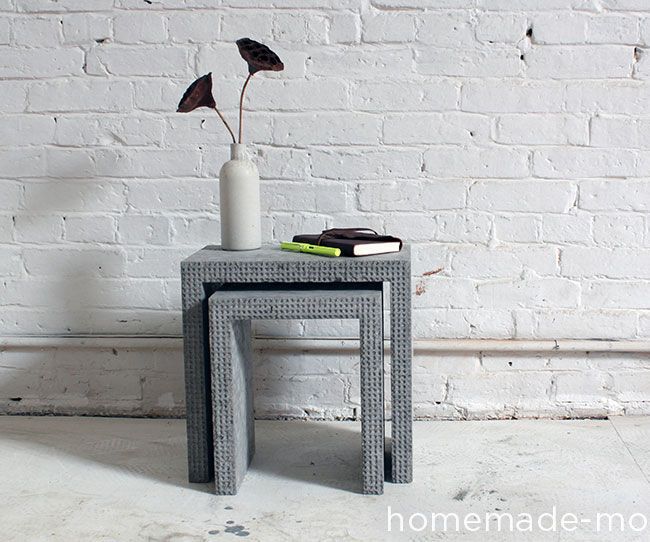 Mesillas Emparejadas De Concreto