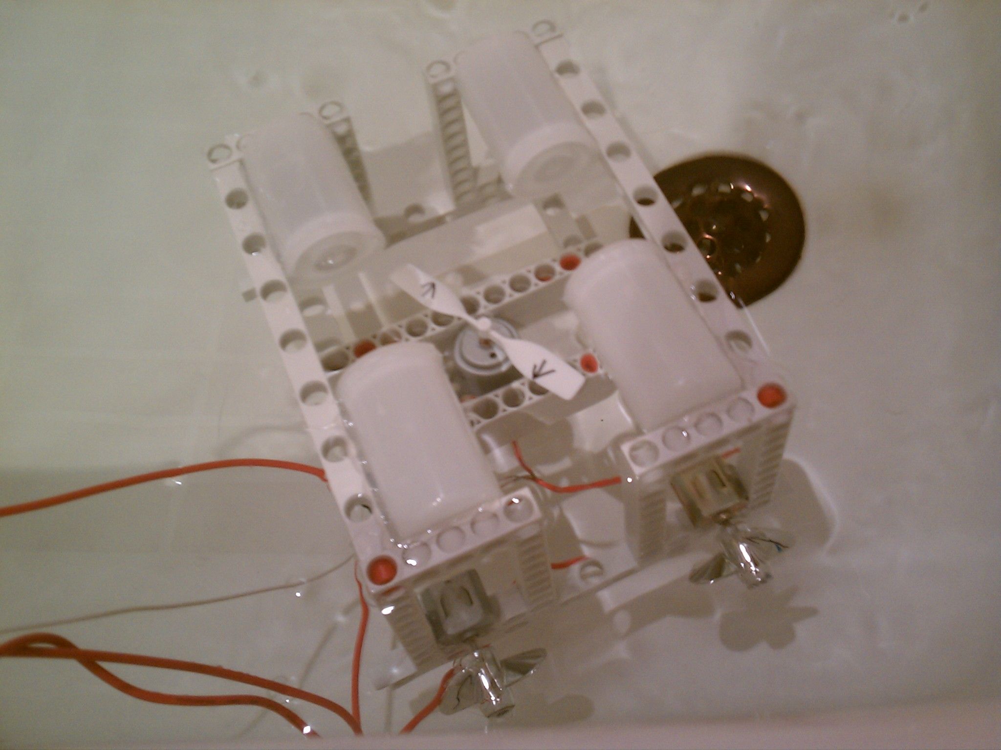 Mini DIY R.O.V. Submersible