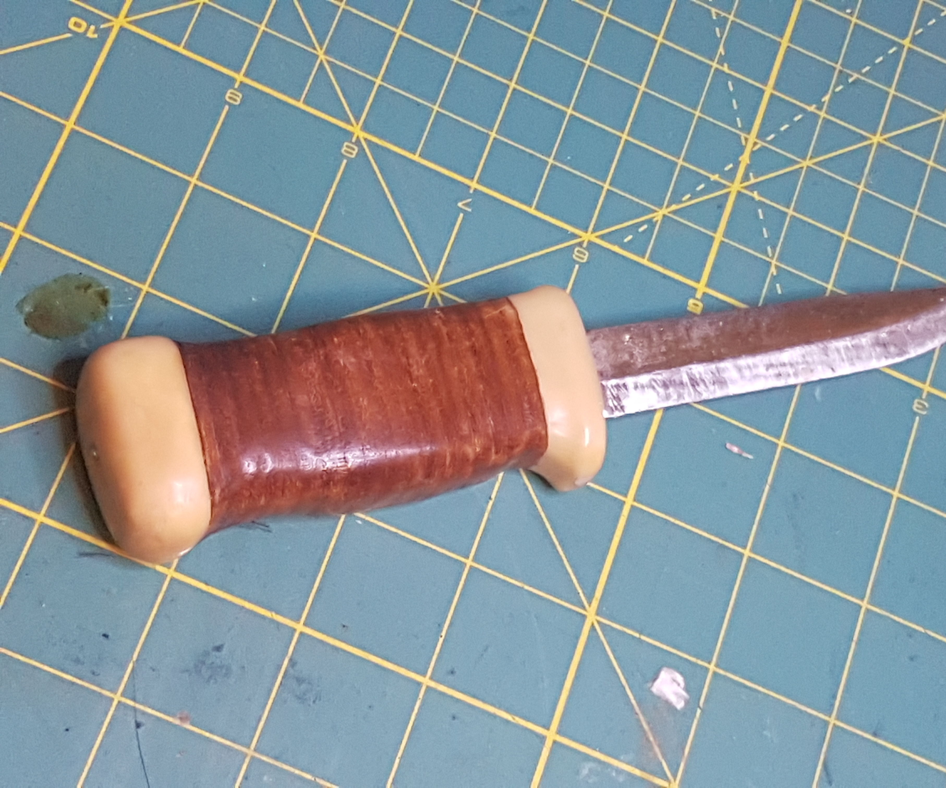 Stacked Leather Knife Handle