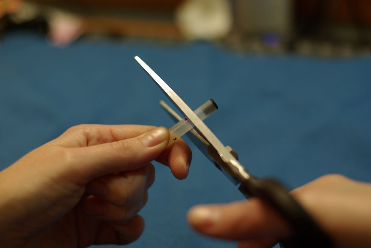 Transform a Ballpoint Pen Into a Survival Whistle Mini-pen : 19 Steps ...