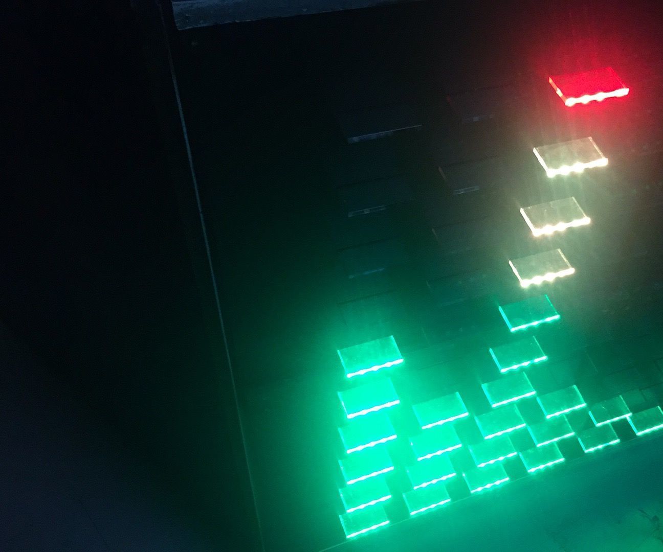 Vu Meter DJ Stand