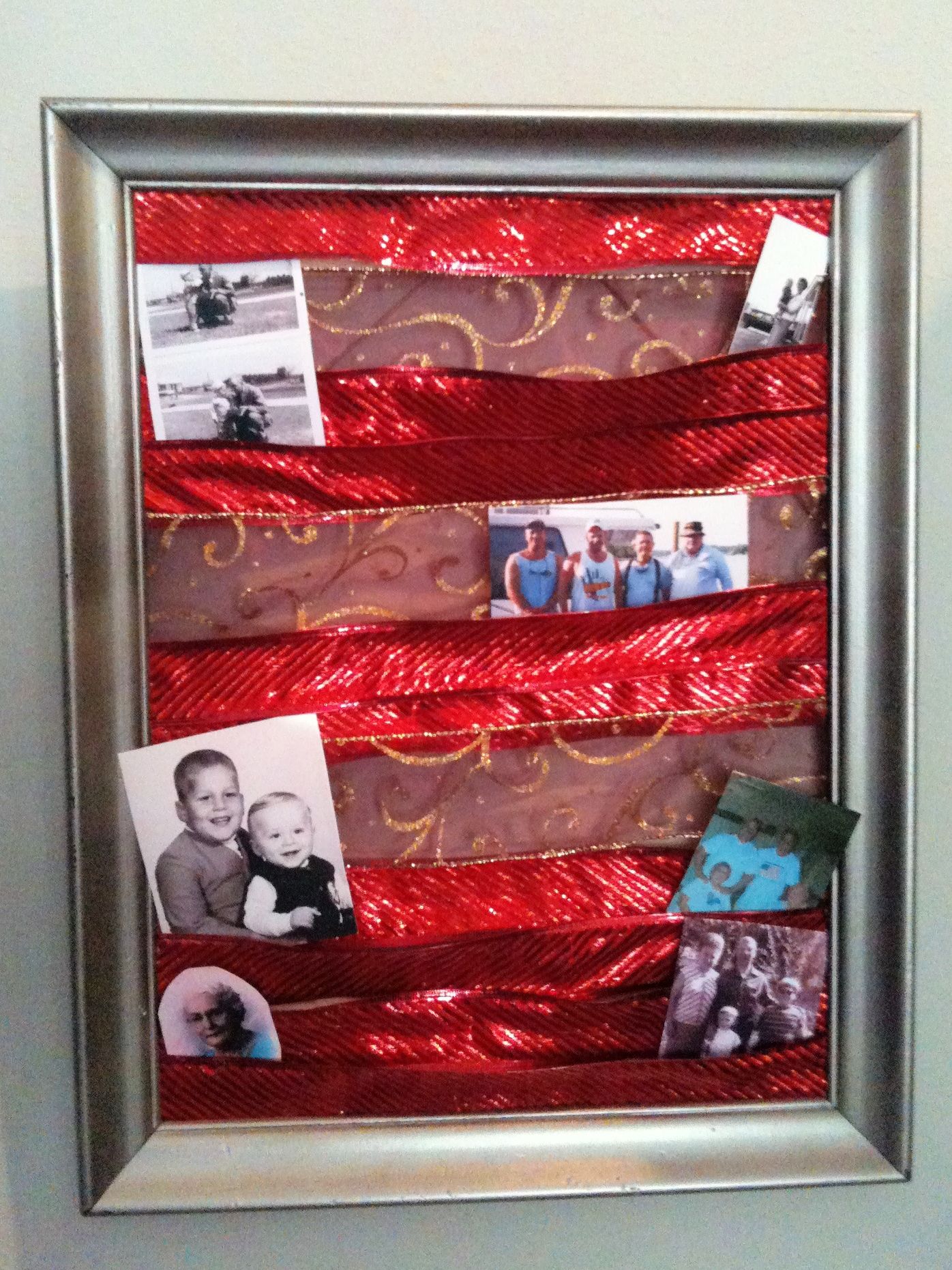 Thrift Store Frame to Holiday Fame!