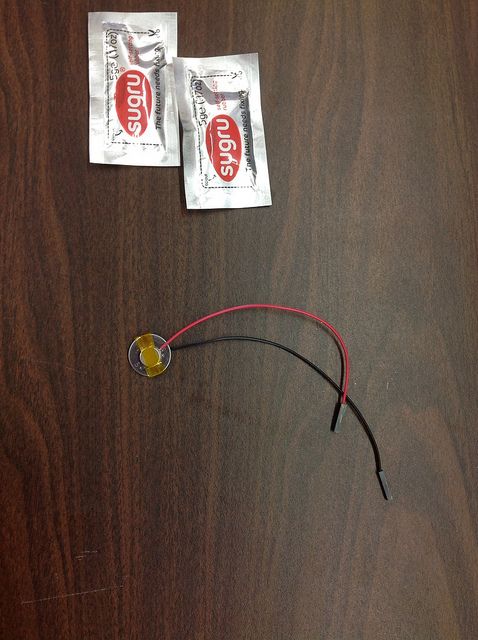 Magnetic Sugru LED Throwie
