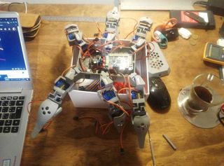 Simple NodeMCU 18 DOF Hexapod