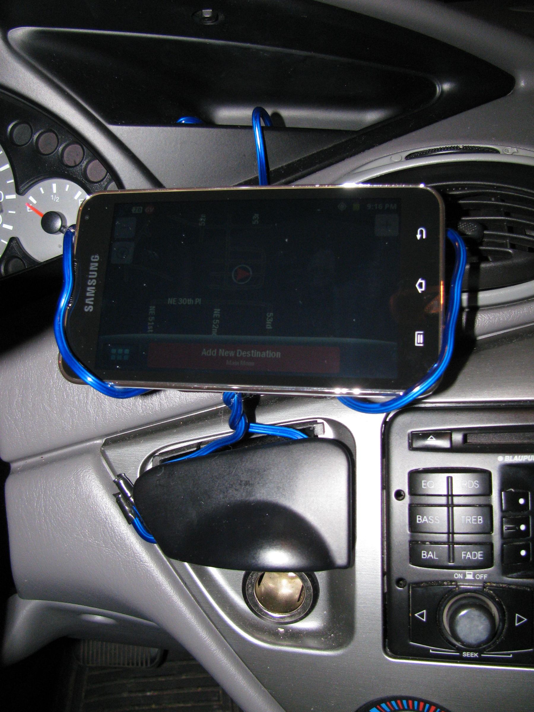 How to Make a Universal Car Dock for Your Phone, GPS, or MP3 Player