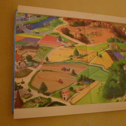Picture Book Hanger