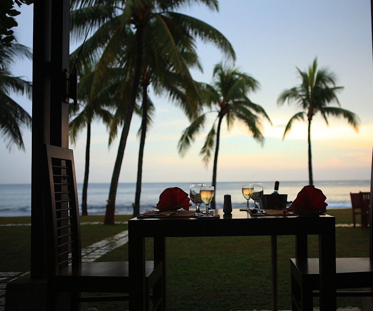 How to Plan the Perfect Honeymoon in Sri Lanka  