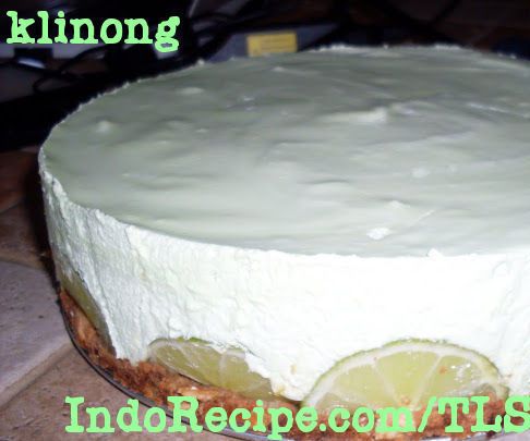 Tropical Lime Cheesecake (No Bake!)
