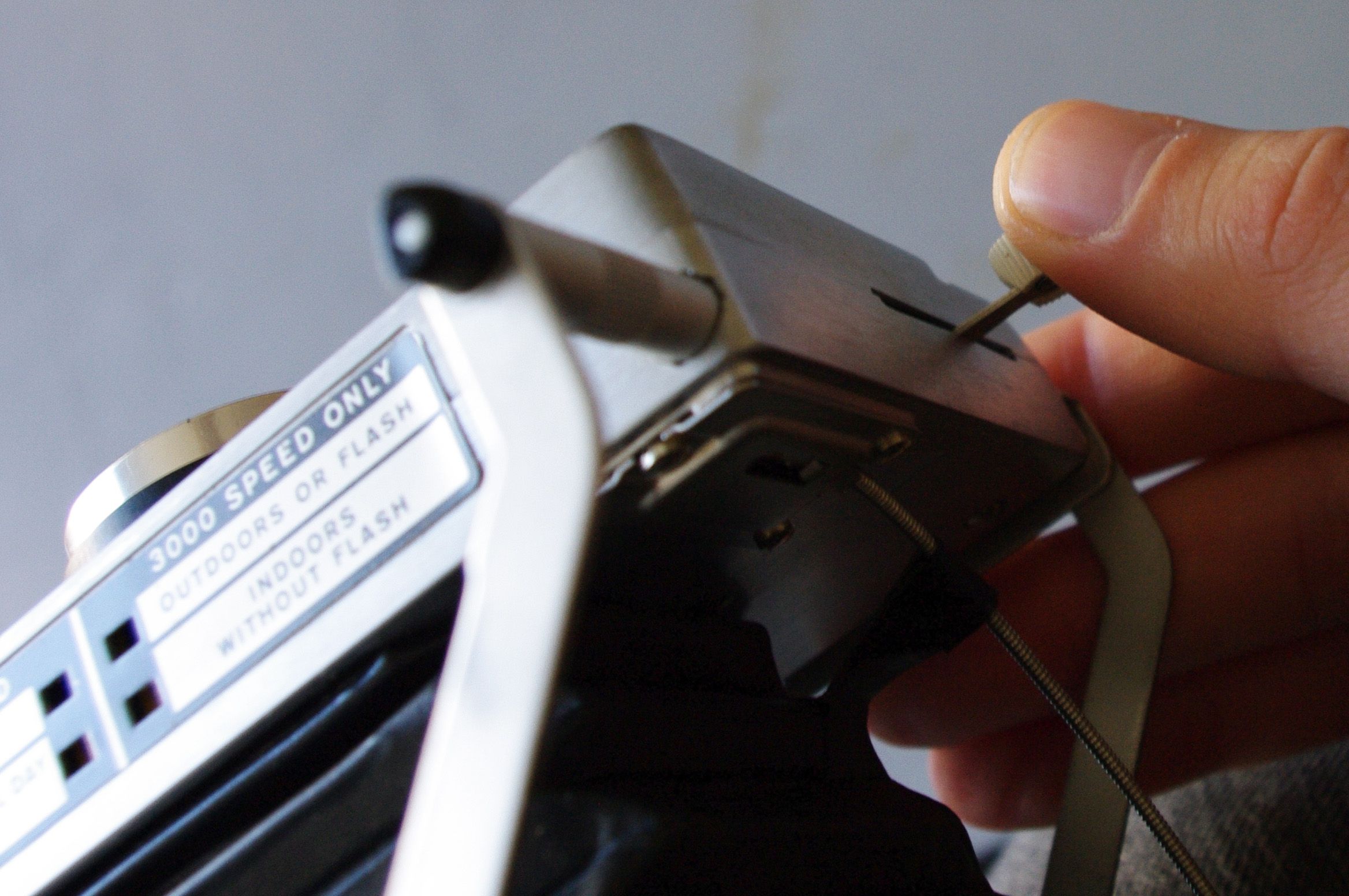 Resurrect a Polaroid Land Camera : 32 Steps (with Pictures) - Instructables