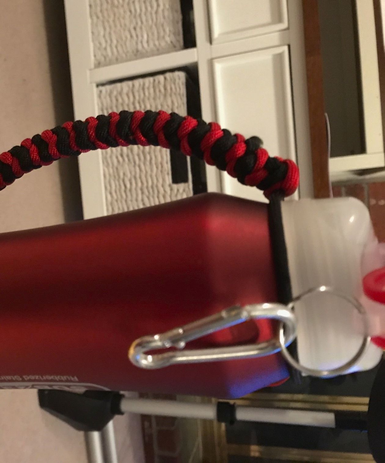 Adjustable Paracord Water Bottle Handle