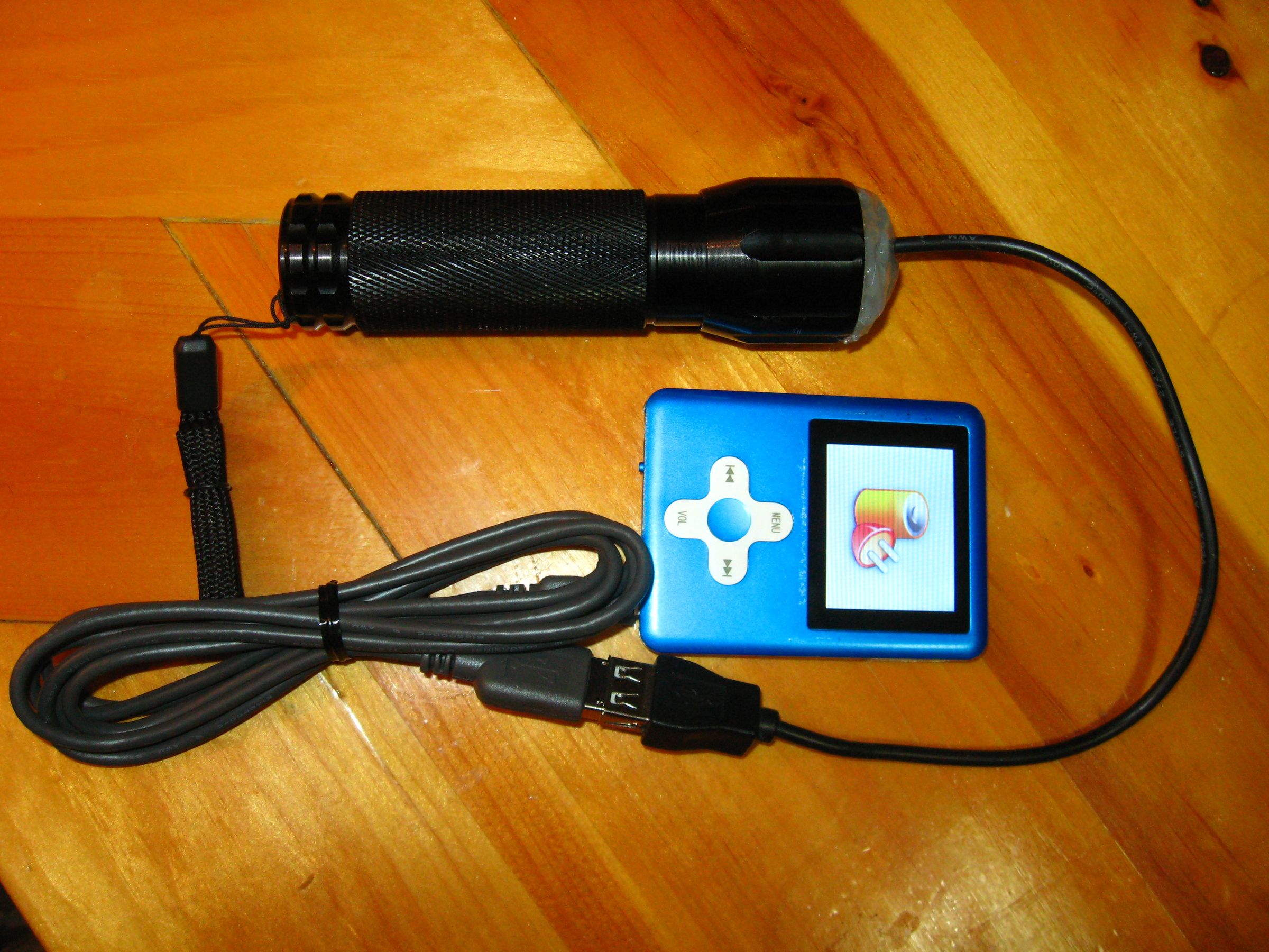Ultra Portable Usb Charger With Cool Enclosure