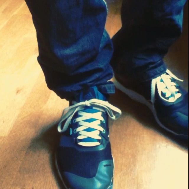 How to Tie Your Shoes Cool