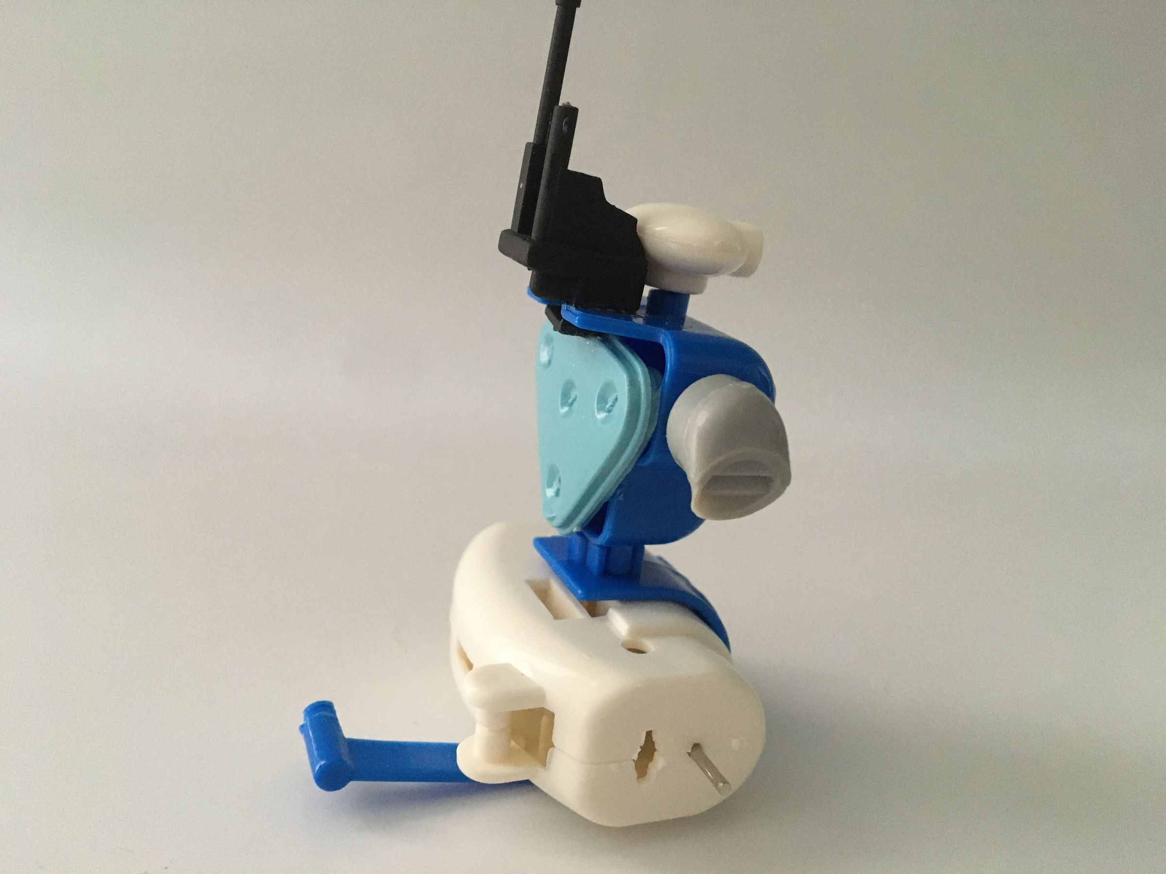 Kitbashing a Tabletop Model Robot 5 Steps (with Pictures) Instructables
