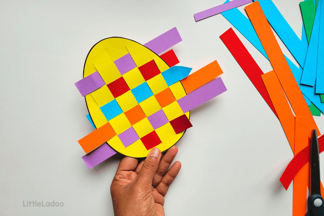 Paper Weaving Egg Craft : 10 Steps (with Pictures) - Instructables