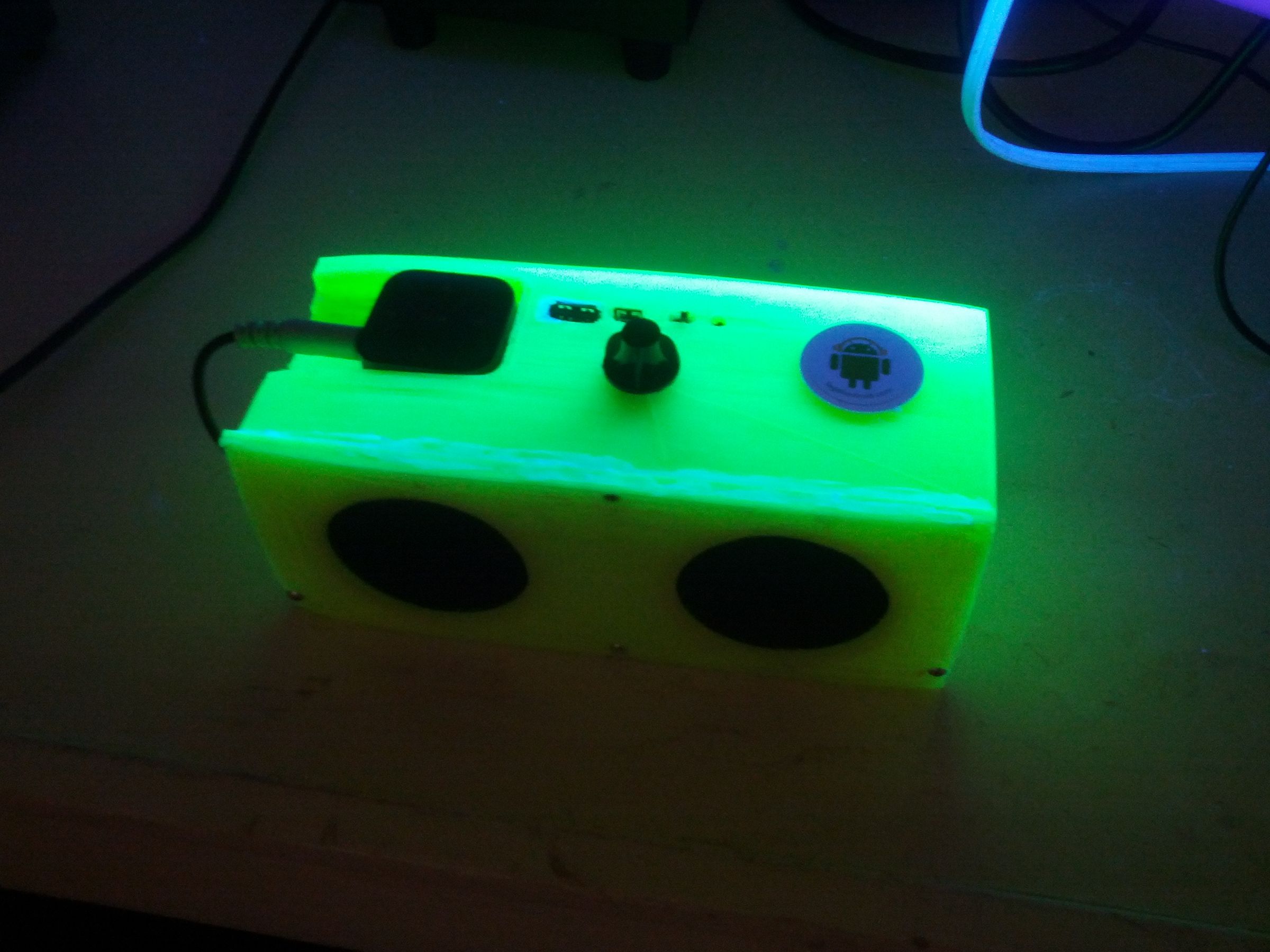 Print Your Own Wireless Portable Speaker!