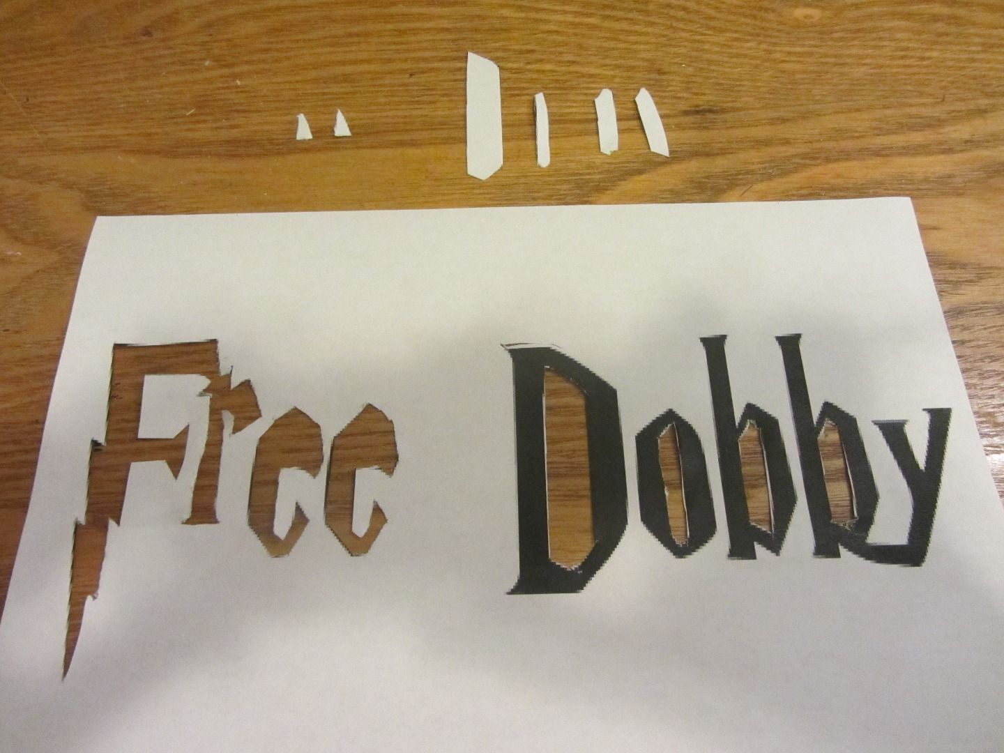 Free Dobby Sock Hanger : 8 Steps (with Pictures) - Instructables