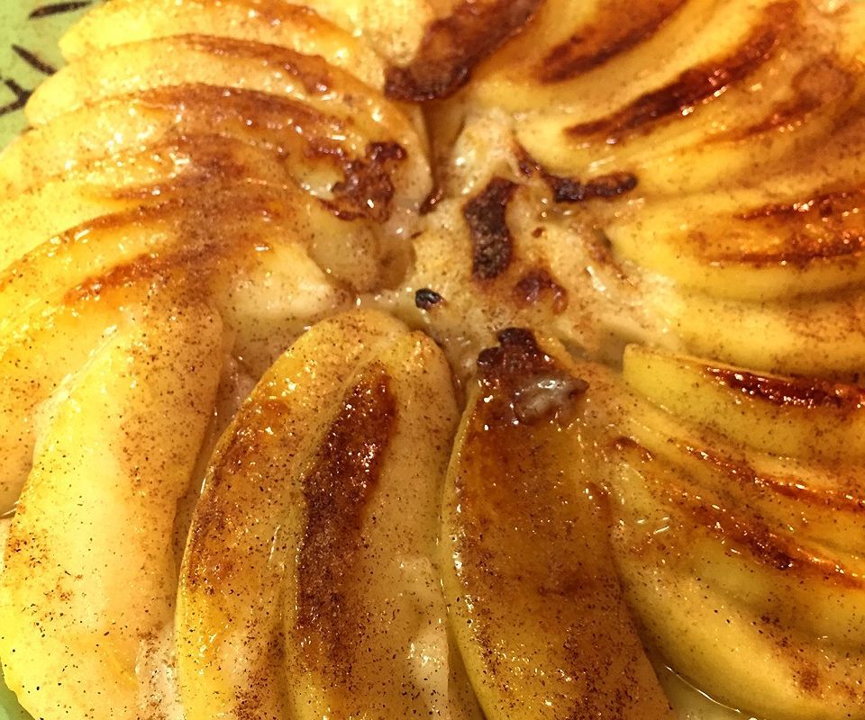 ヨーグルトで作るりんごのパンケーキ