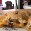 Yummy (and Healthy-ish) Fresh Apricot and Chocolate Chip Cake