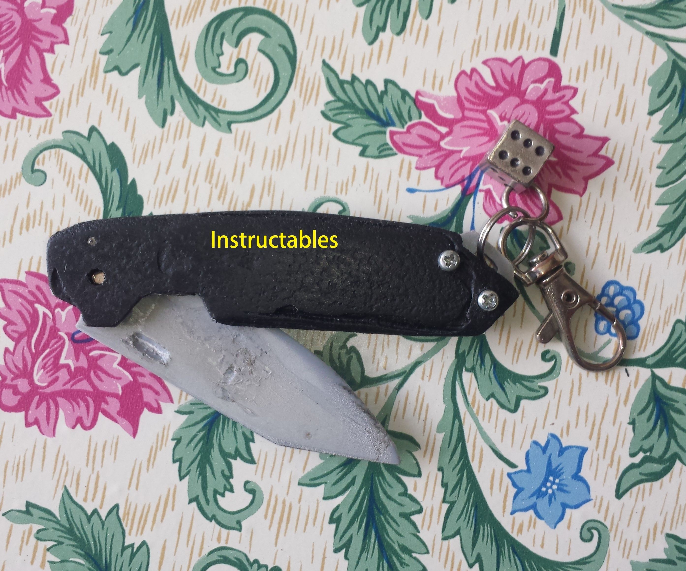 HDPE Pocket Knife