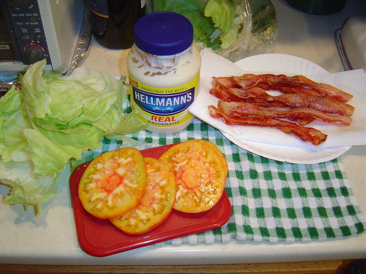 How to Make a BLT