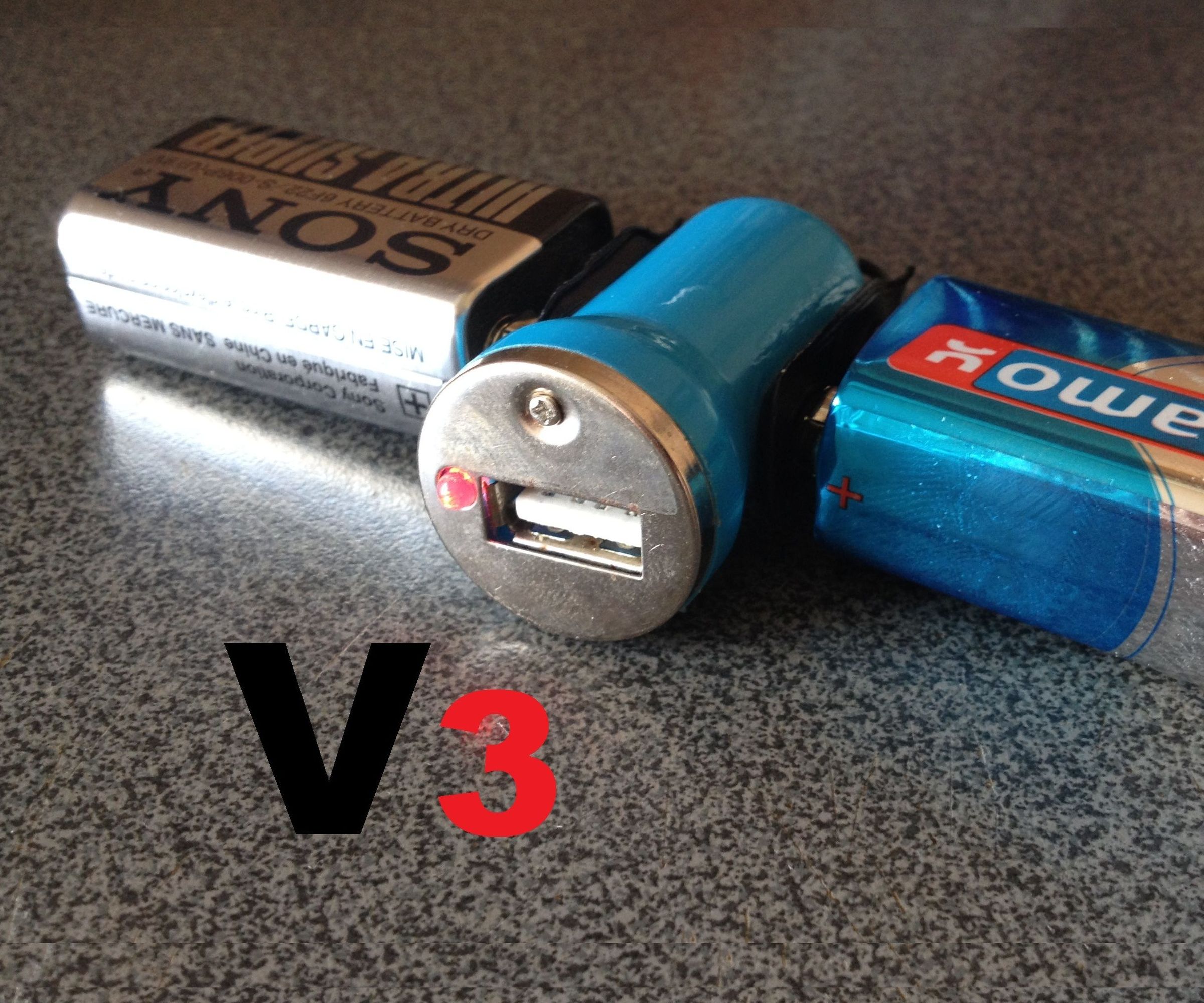 Portable USB Smartphone Charger V3