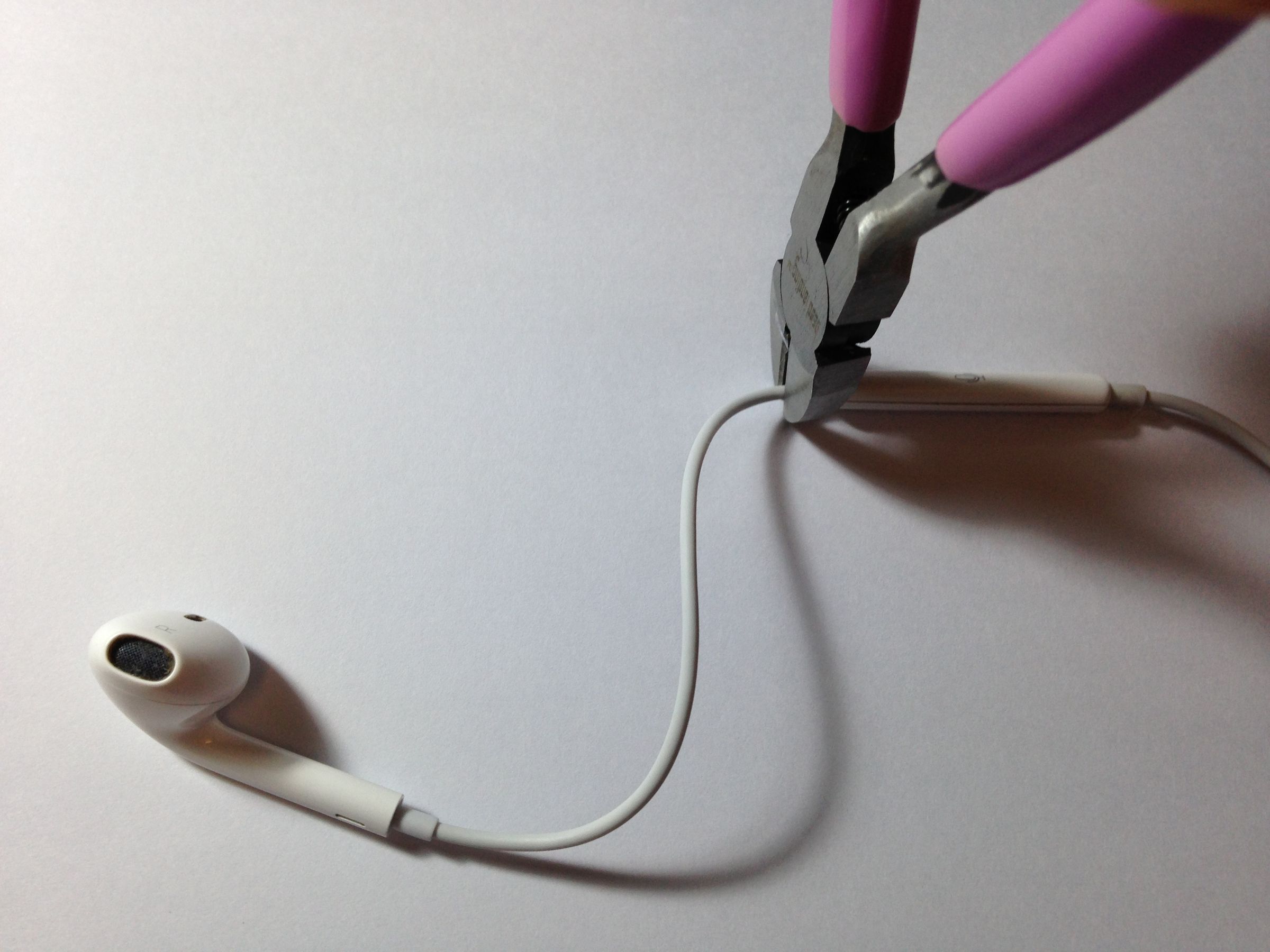 DIY Lavalier Microphone 4 Steps Instructables
