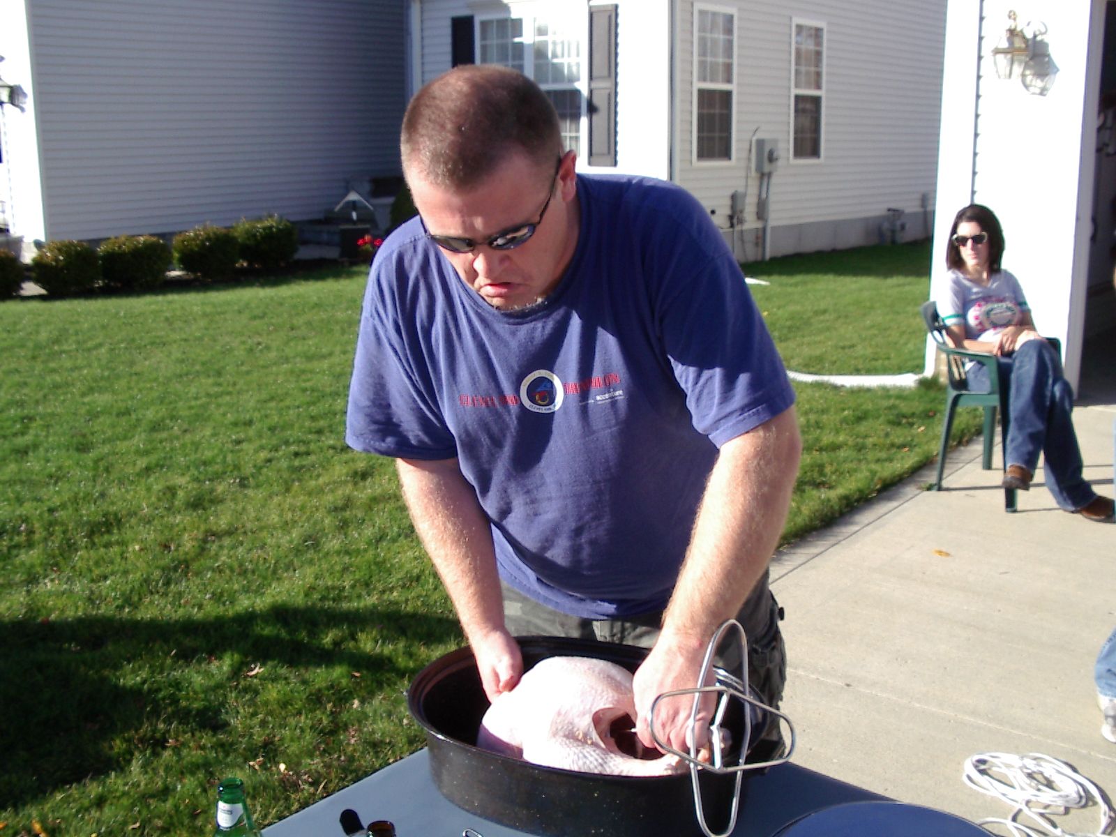 How to SAFELY Fry a Turkey 5 Steps (with Pictures) Instructables