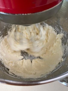Making Mascarpone Cream 2.