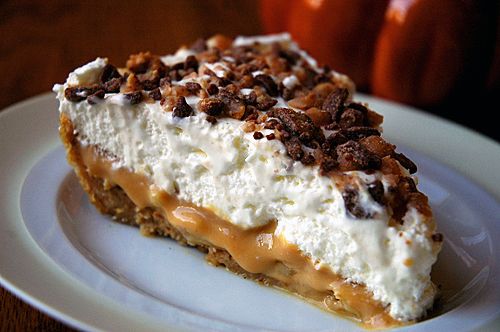 Banana Toffe Pie Recipe for Vegans | AllGoneVegan.com
