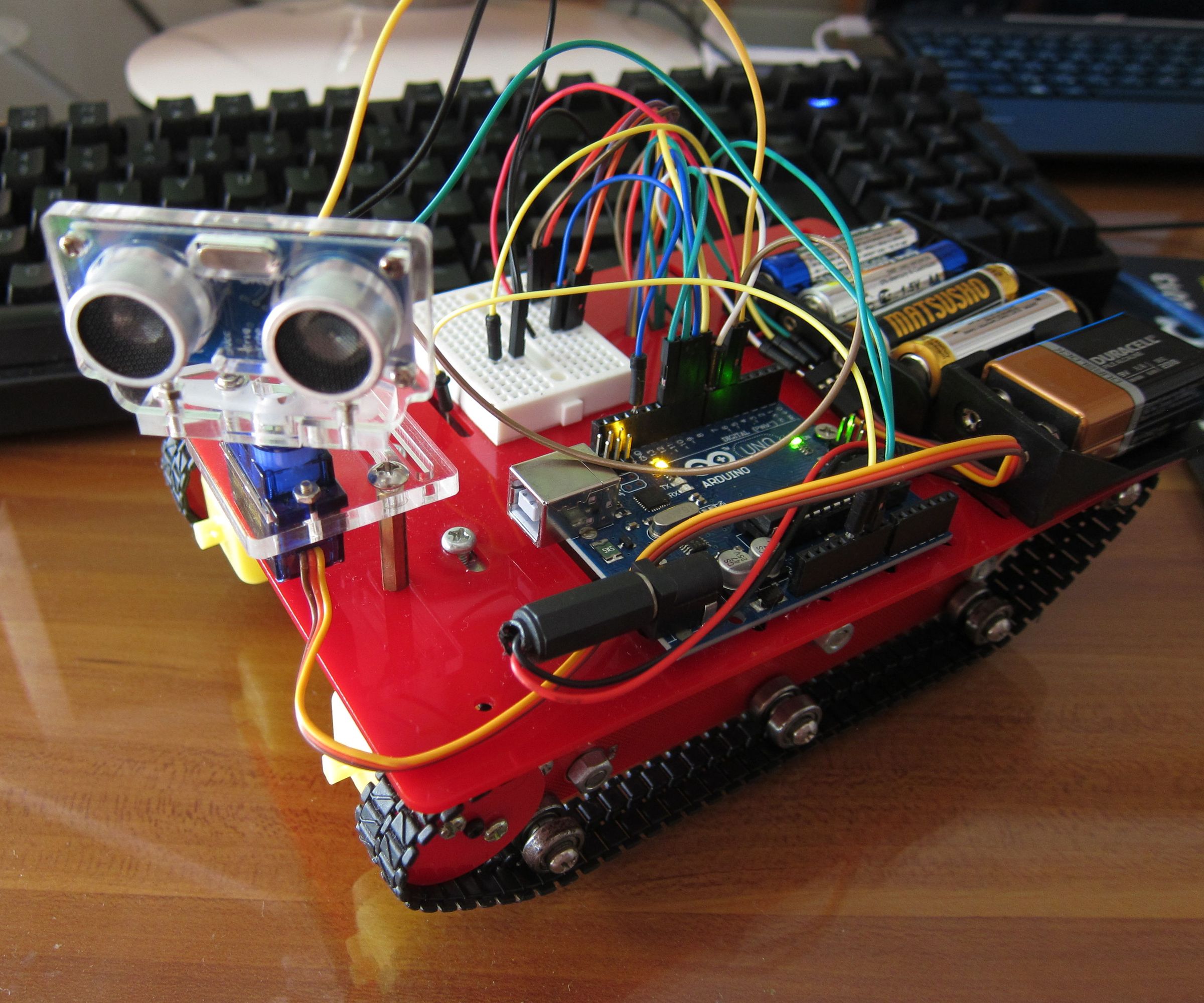 My Sixth Project: Smart Tank Chassis With Ultrasonic Sensor